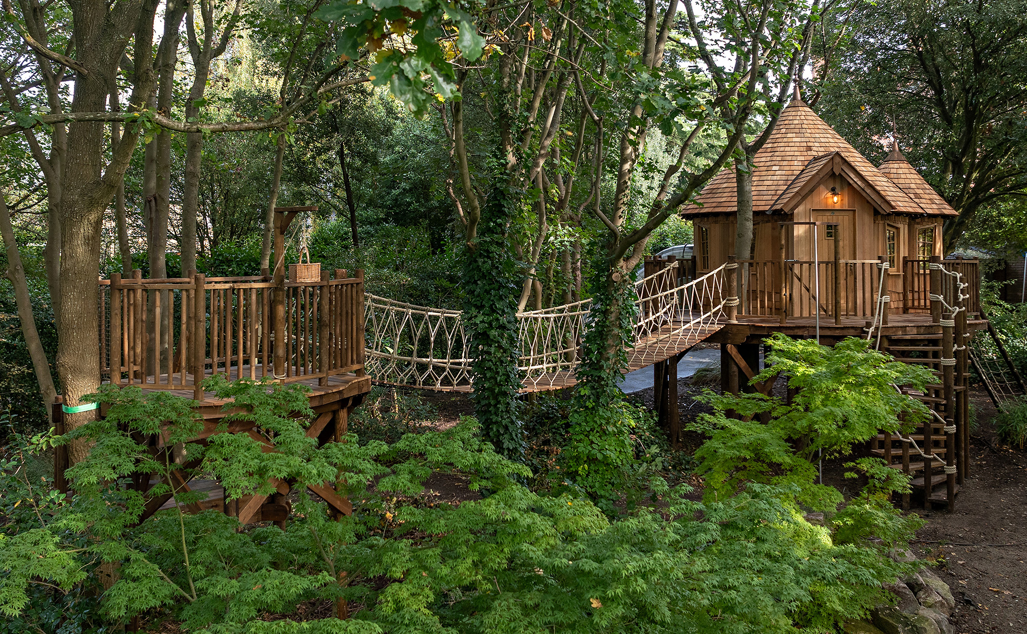 Magical Woodland Treehouse